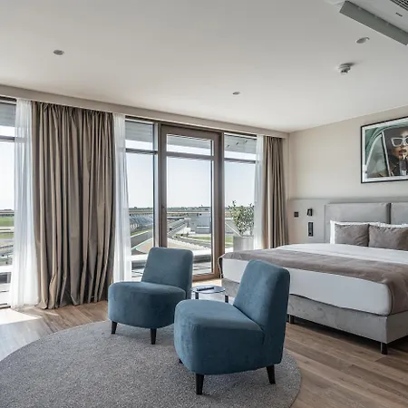 Balaton Park ホテル 4*