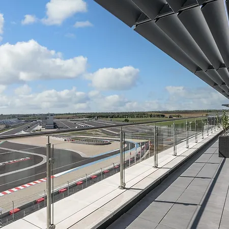 ホテル Balaton Park 4*